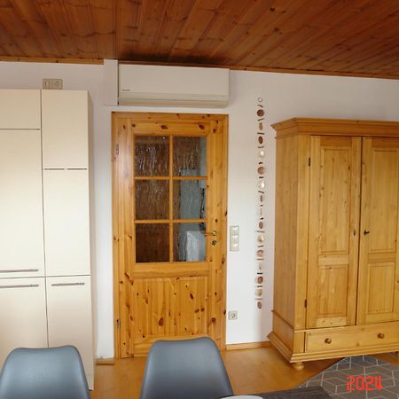 Ferienwohnung In Sponsheim บิงเงนอัมไรน์ ภายนอก รูปภาพ